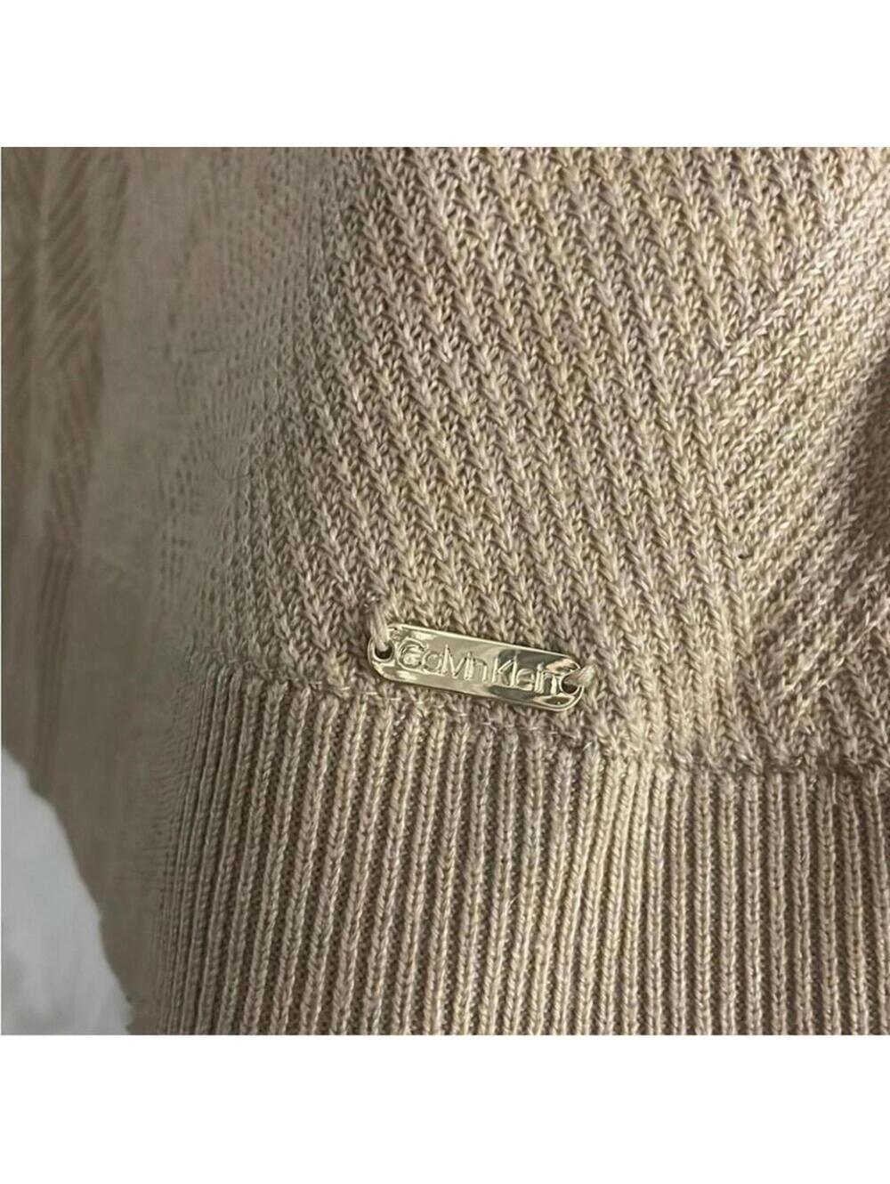 Calvin Klein Tan Sweater With White Under Shirt Trim Preppy Academia Minimal - Picture 4 of 9